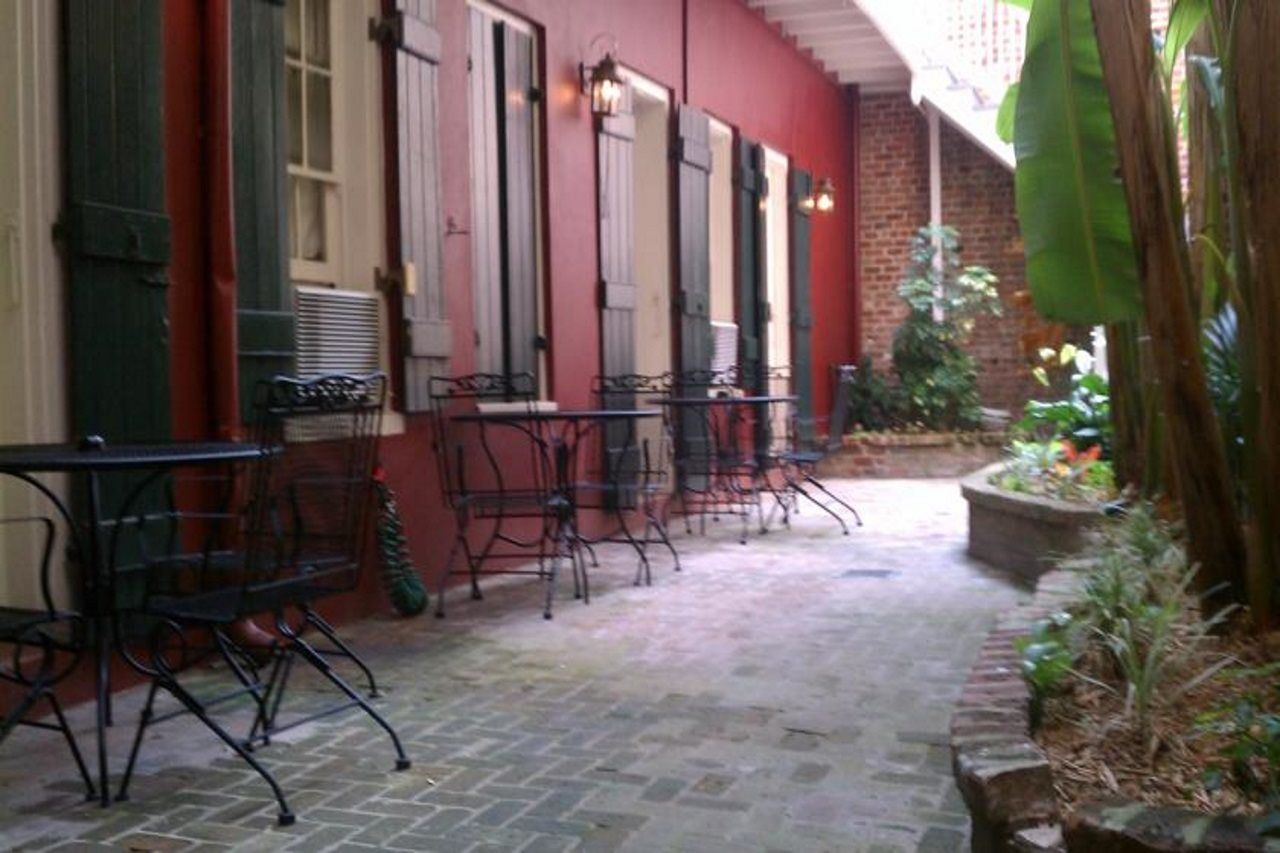 Inn On St. Peter, A French Quarter Guest Houses Property New Orleans Exterior photo